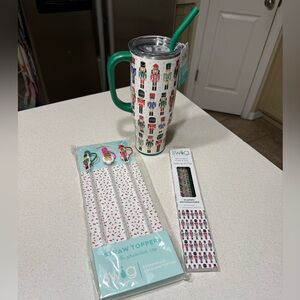 Nutcracker Tumbler with Straw Set - Multicolor Swig Life